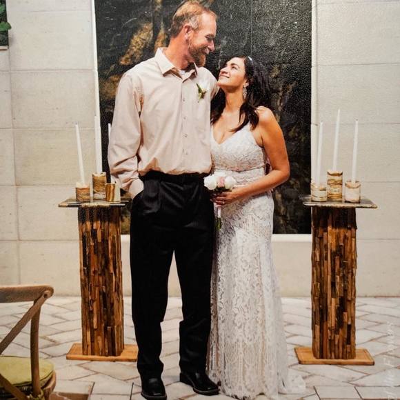 Meet your Posher, Linda - Picture 1 of 1